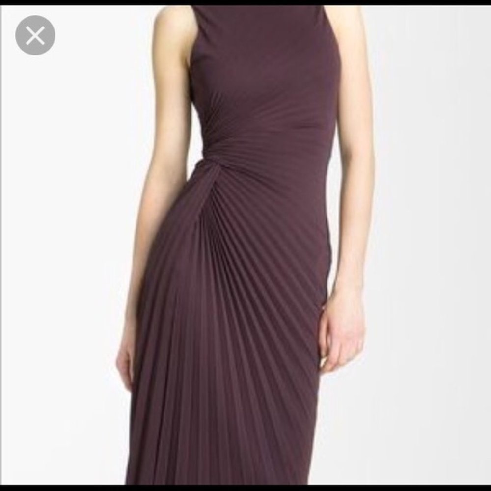 Halston Sleeveless Side-Twist Pleated Dress NWT